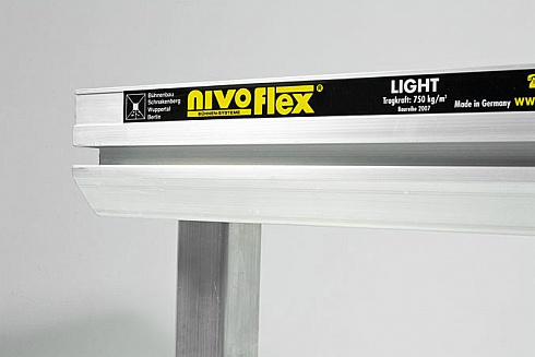 Станок NIVOflex Light с эргономически спрофилированной рамой